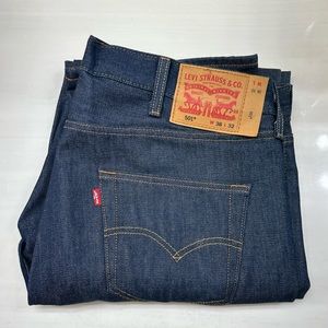 501 MENS LEVIS